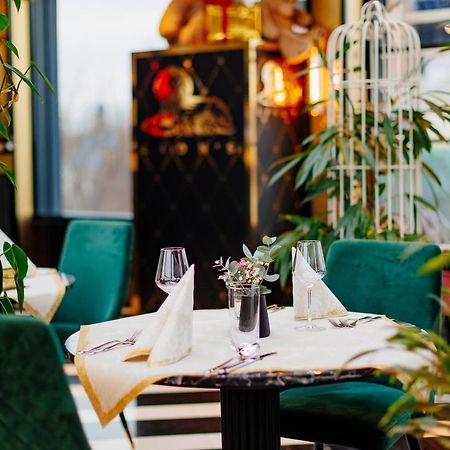 Lion'S Hotel Kiszyniów Zewnętrze zdjęcie