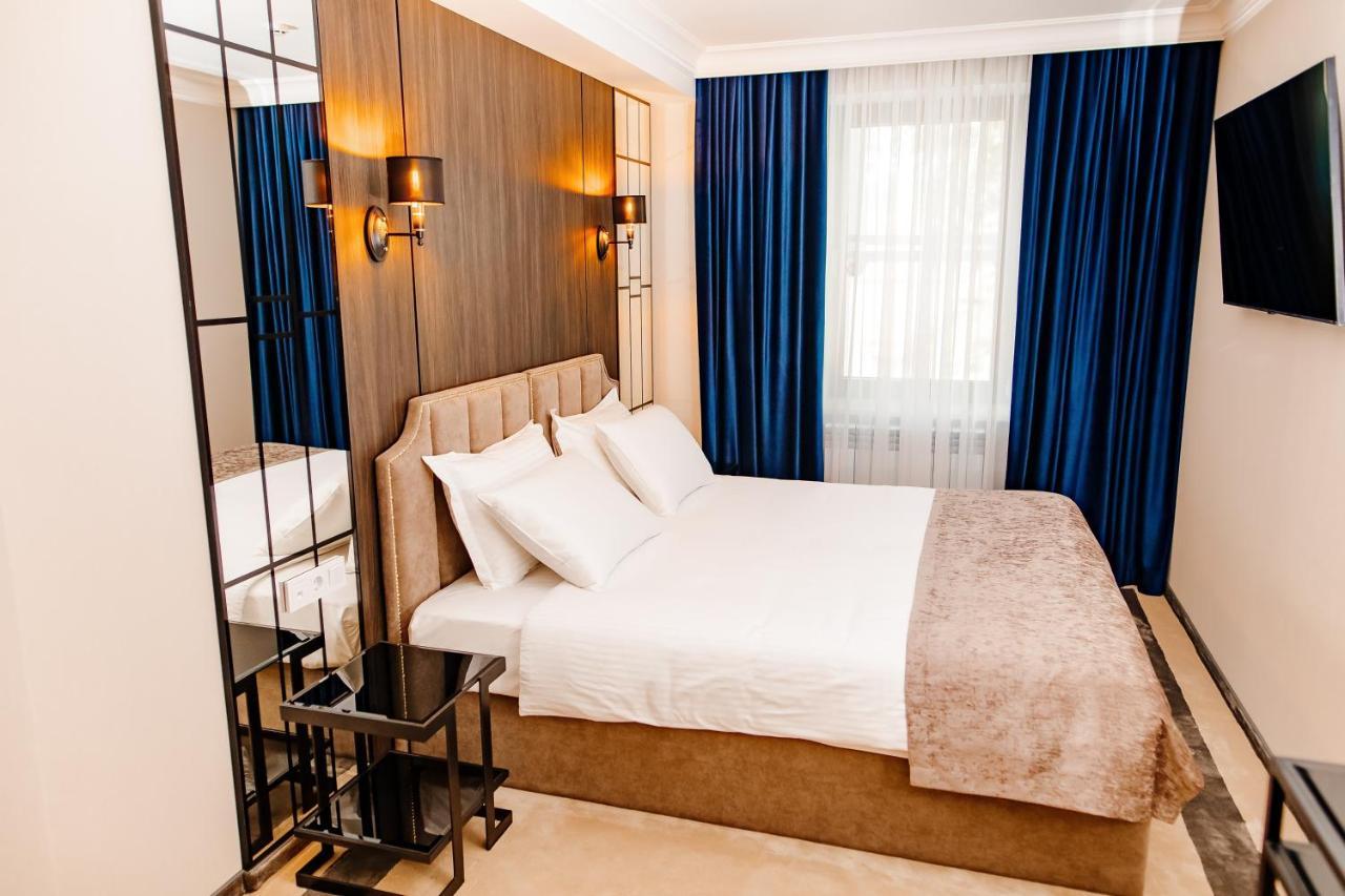 Lion'S Hotel Kiszyniów Zewnętrze zdjęcie